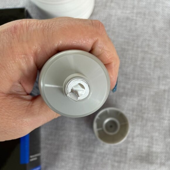 Dr. Brandt Skincare Pores No More Pore Purifying Cleanser Full size 3.5 fl oz - Picture 3 of 9